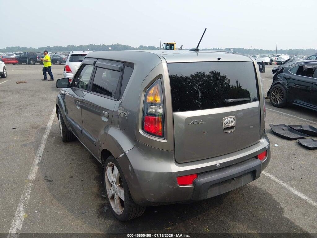 KNDJT2A23A7085836 2010 KIA SOUL photo no. 3