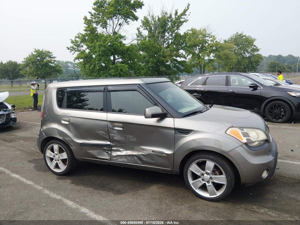 KNDJT2A23A7085836 2010 KIA SOUL photo no. 6
