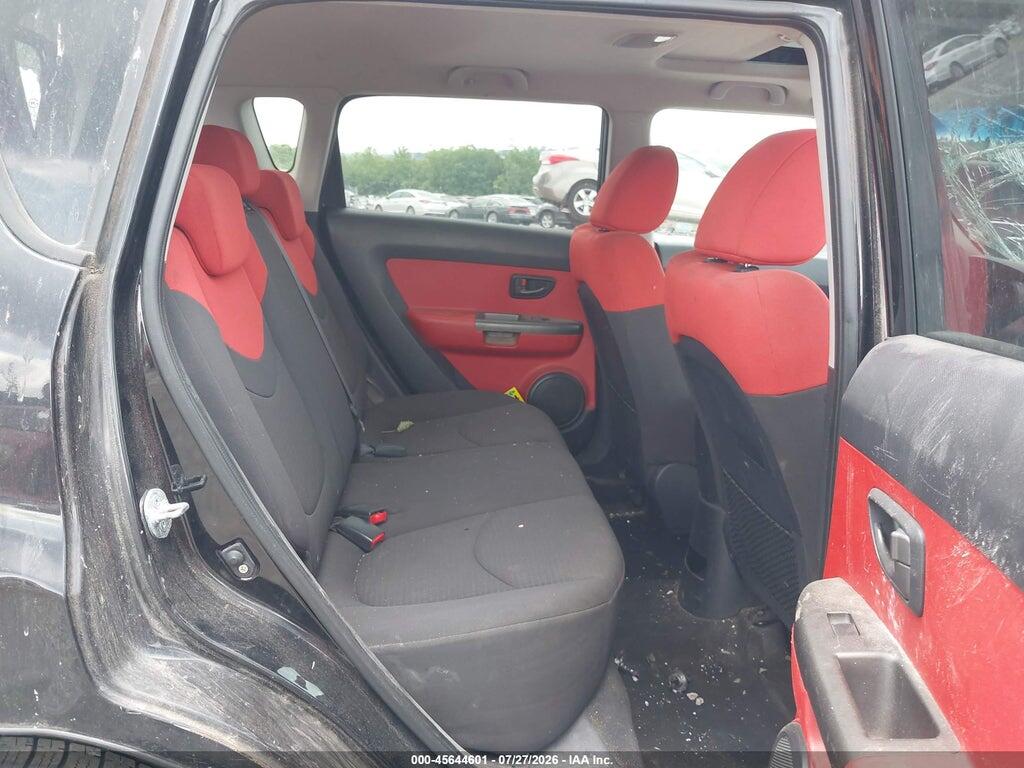 KNDJT2A27A7049373 2010 KIA SOUL photo no. 8