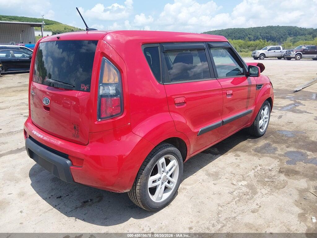 KNDJT2A21A7179083 2010 KIA SOUL photo no. 4