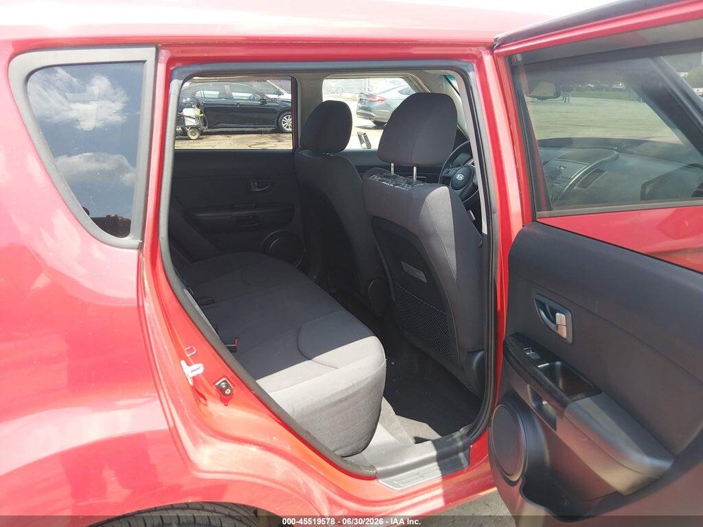 KNDJT2A21A7179083 2010 KIA SOUL photo no. 8