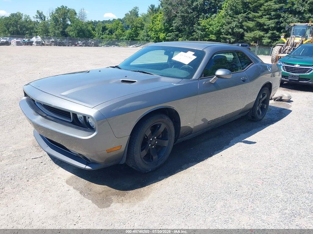2C3CDYAG8CH258007 2012 DODGE CHALLENGER photo no. 2