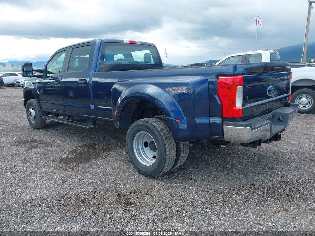 1FT8W3D65KEE92953 2019 FORD F-350 photo no. 3