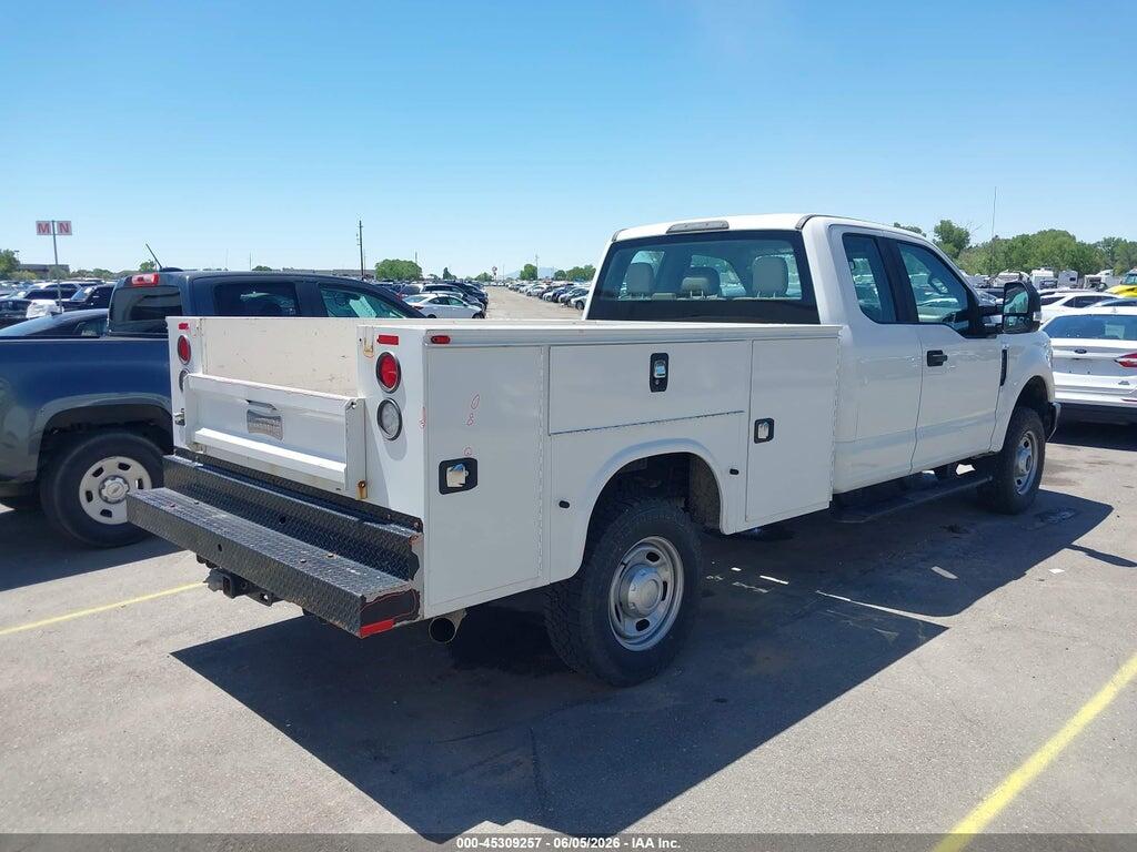 1FD8X3B61KEC15910 2019 FORD F-350 photo no. 4