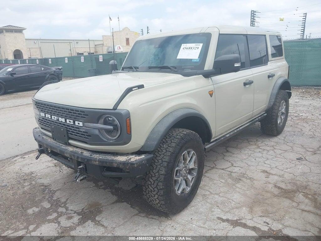 1FMEE9BP2SLB03102 2025 FORD BRONCO photo no. 2