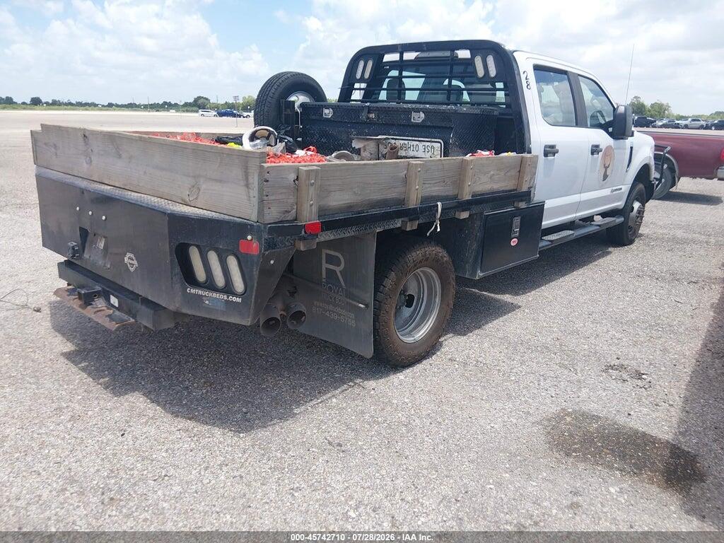 1FD8W3HT5KEF51396 2019 FORD F-350 CHASSIS photo no. 4