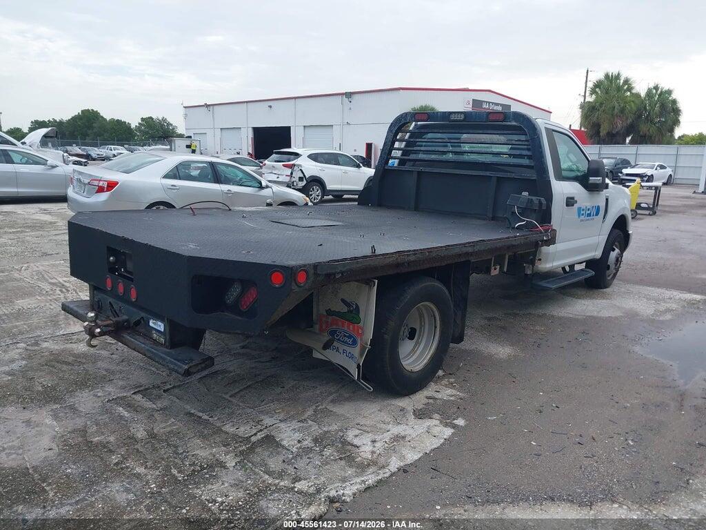 1FDRF3G64KEG87812 2019 FORD F-350 CHASSIS photo no. 4