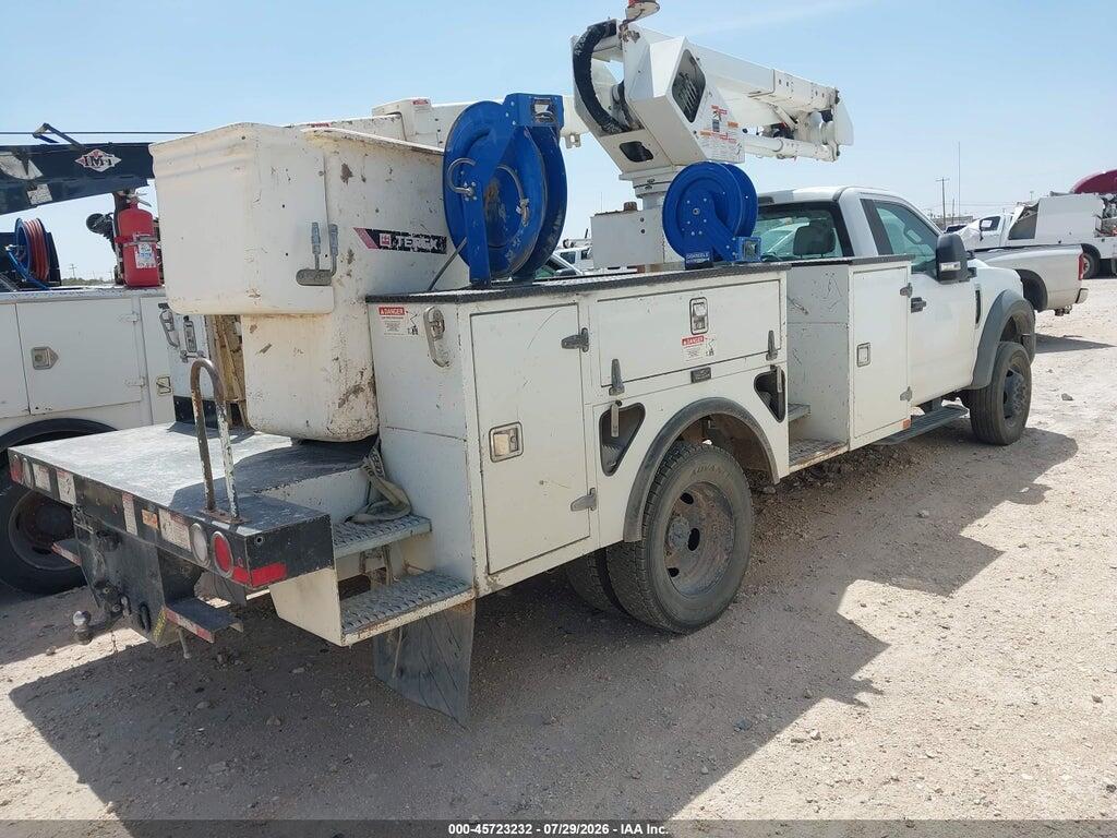 1FDUF5HY5KDA18444 2019 FORD F-550 CHASSIS photo no. 4