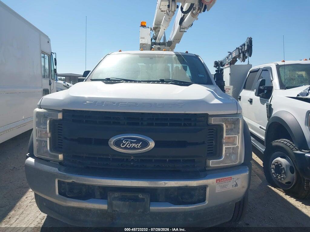 1FDUF5HY5KDA18444 2019 FORD F-550 CHASSIS photo no. 6