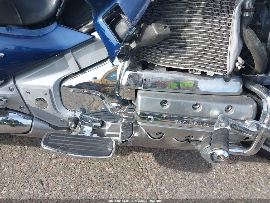 1HFSC47F27A606623 2007 HONDA GL1800 photo no. 8