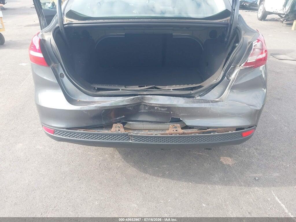 1FADP3F24HL221785 2017 FORD FOCUS photo no. 6