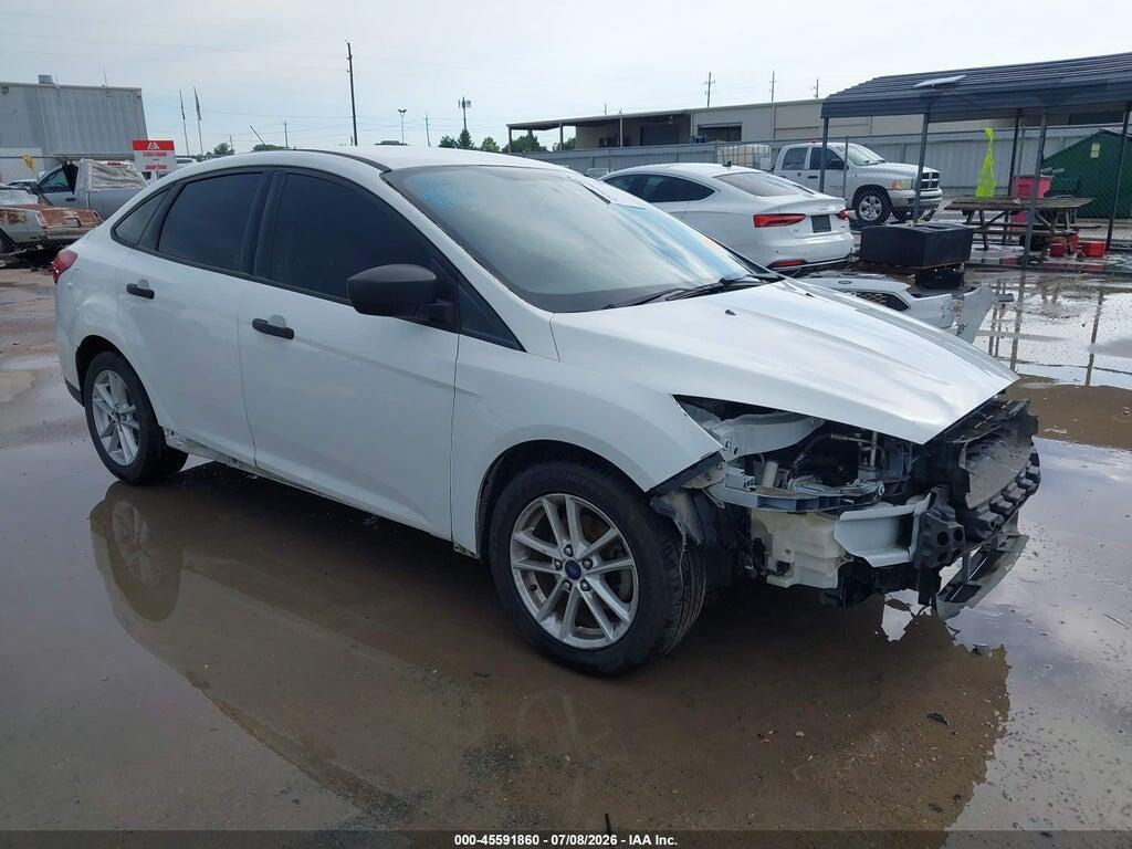 1FADP3E24HL262063 2017 FORD FOCUS photo no. 1