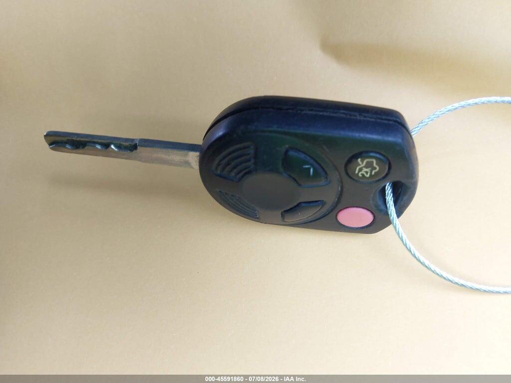 1FADP3E24HL262063 2017 FORD FOCUS photo no. 11
