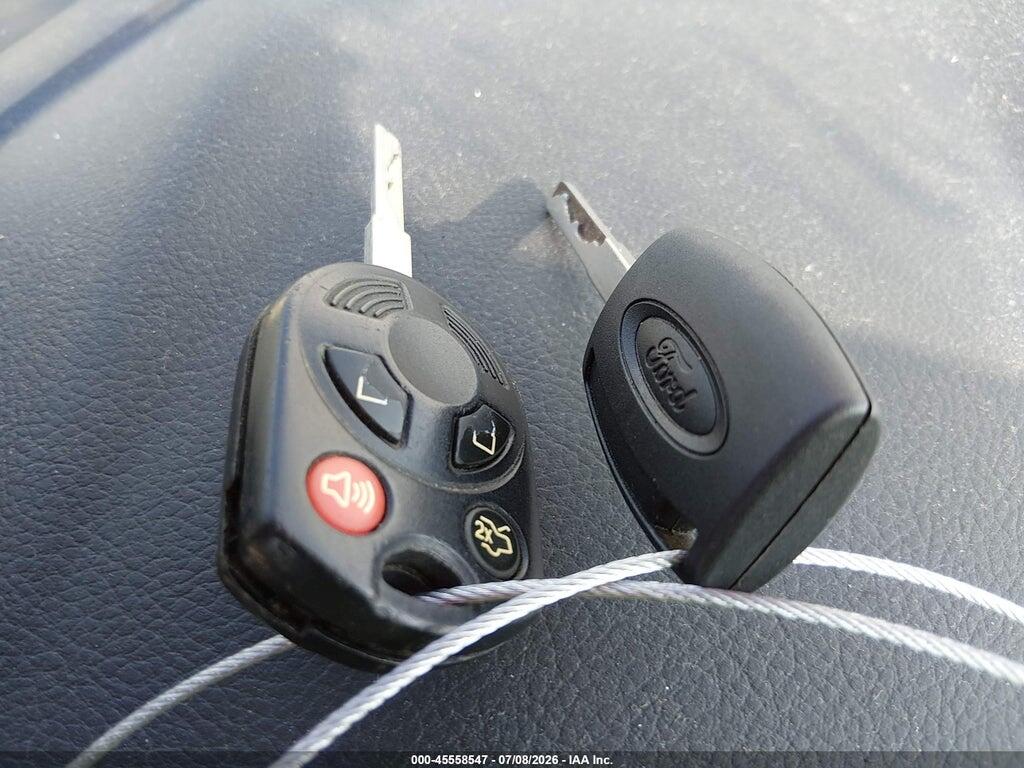 1FADP3E22HL307310 2017 FORD FOCUS photo no. 11