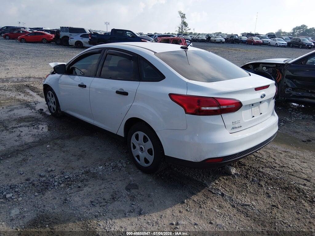 1FADP3E22HL307310 2017 FORD FOCUS photo no. 3