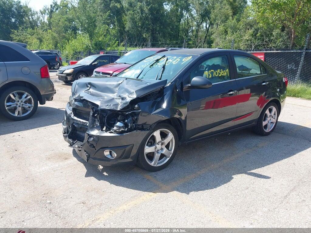 1G1JE5SB9F4101100 2015 CHEVROLET SONIC photo no. 2