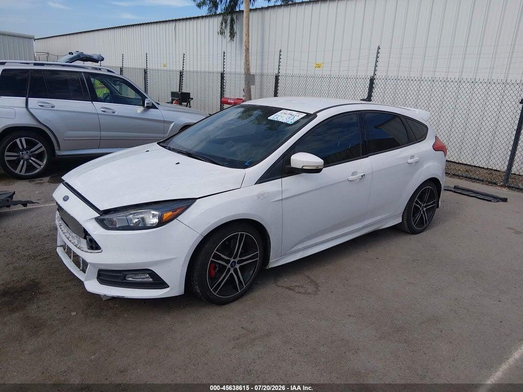 1FADP3L91HL290600 2017 FORD FOCUS ST photo no. 2