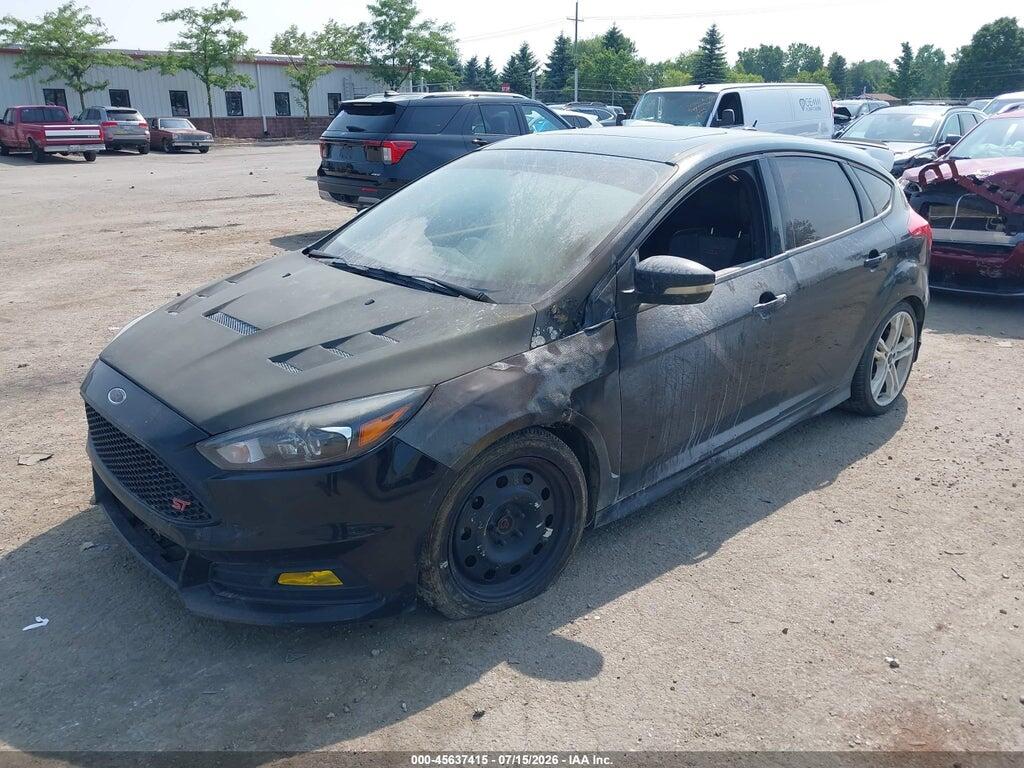 1FADP3L94HL307342 2017 FORD FOCUS photo no. 2