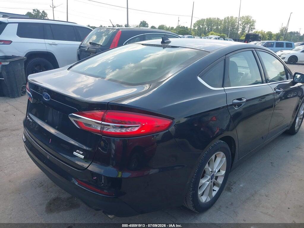 3FA6P0HD0KR282324 2019 FORD FUSION photo no. 4