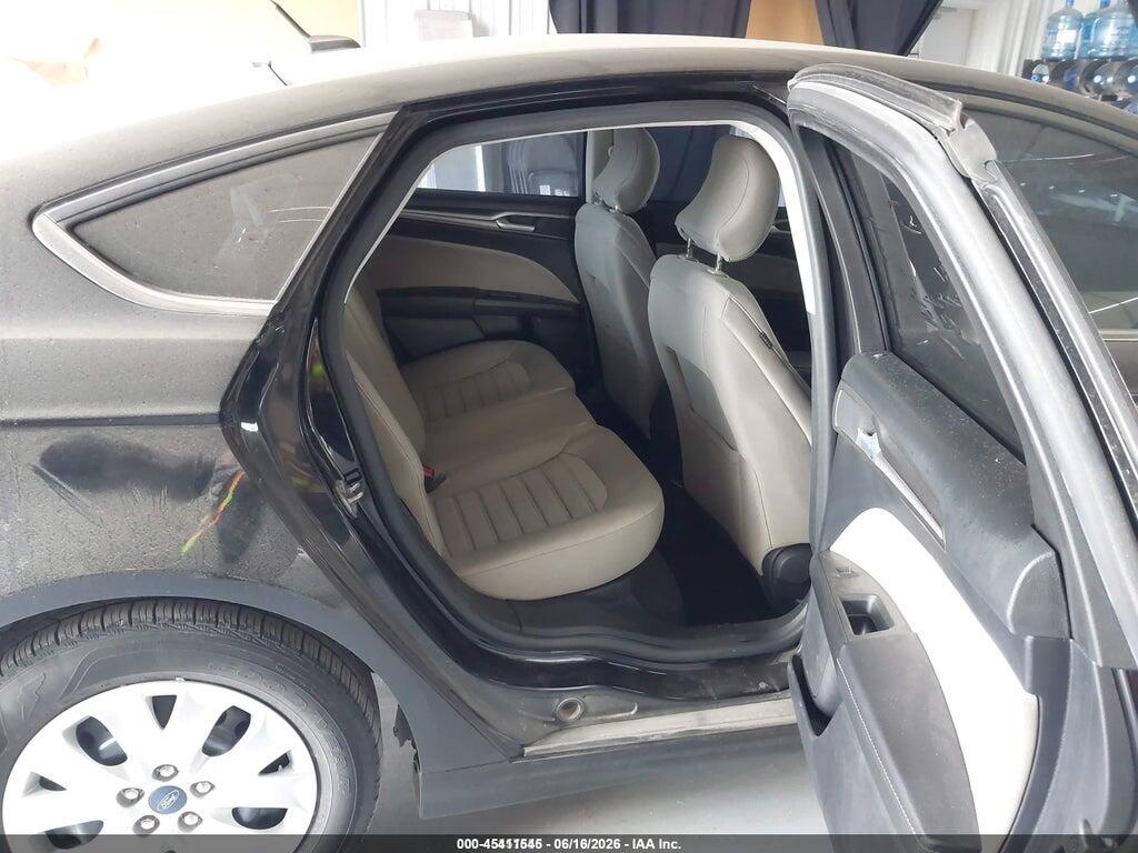 3FA6P0G75KR273940 2019 FORD FUSION photo no. 8