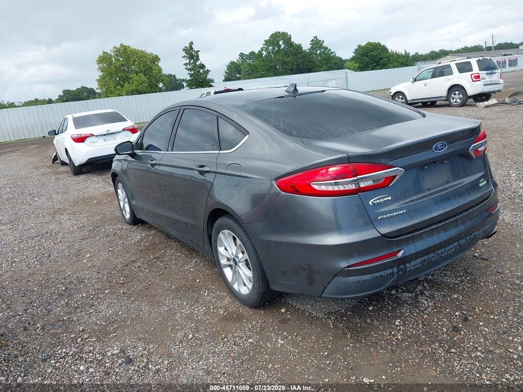 3FA6P0HDXKR161168 2019 FORD FUSION photo no. 3
