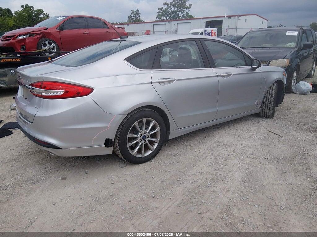 3FA6P0H77HR220034 2017 FORD FUSION photo no. 4