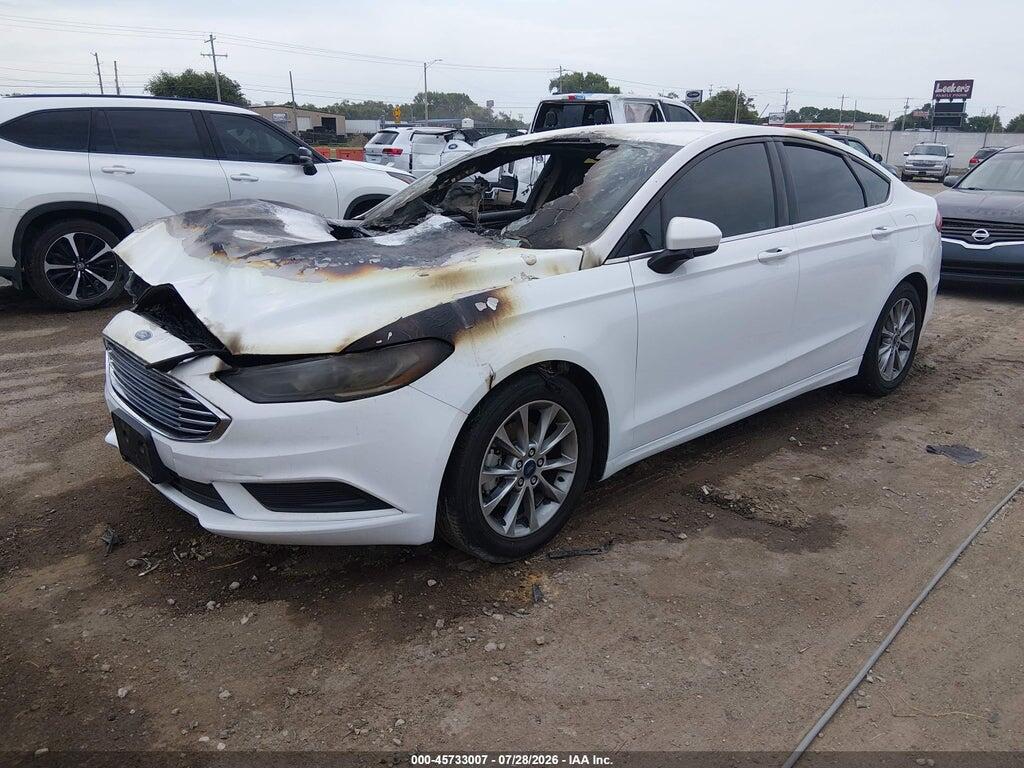 3FA6P0HD9HR413128 2017 FORD FUSION photo no. 2
