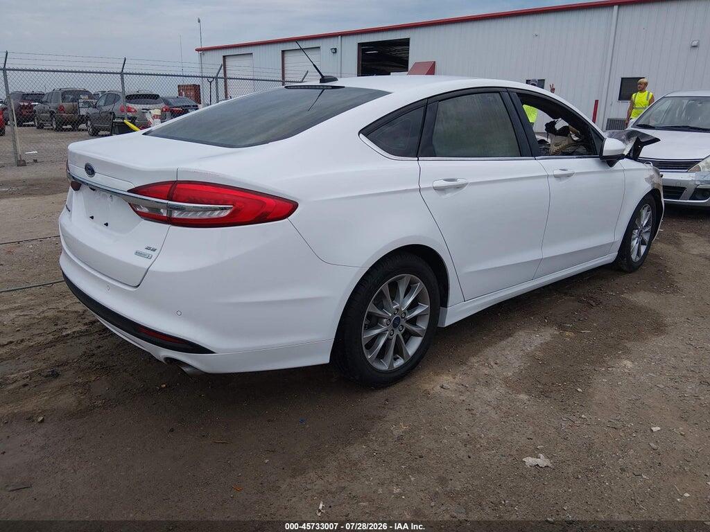 3FA6P0HD9HR413128 2017 FORD FUSION photo no. 4