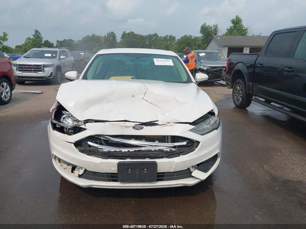 3FA6P0G76HR102400 2017 FORD FUSION photo no. 12