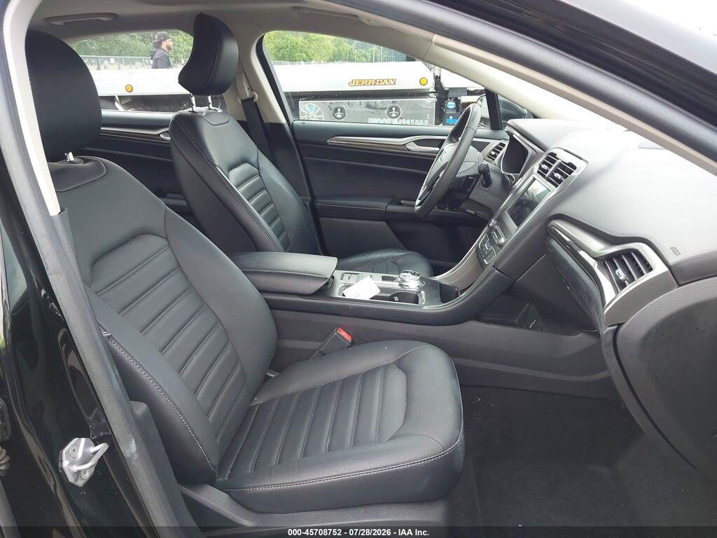 3FA6P0HD3HR203012 2017 FORD FUSION photo no. 5