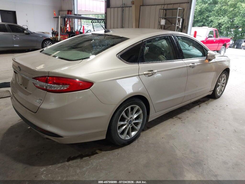 3FA6P0HD7HR226468 2017 FORD FUSION photo no. 4