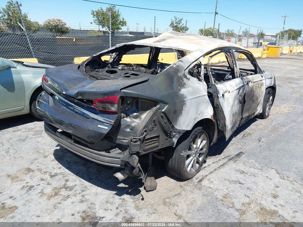 3FA6P0HD4HR351458 2017 FORD FUSION photo no. 4