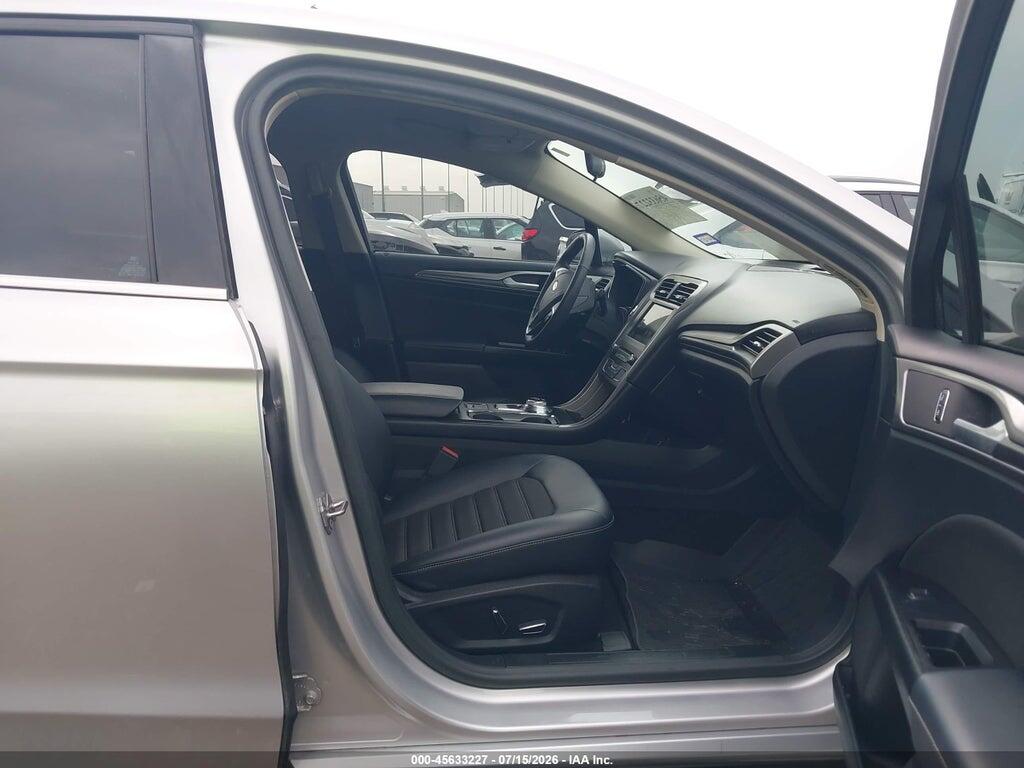 3FA6P0HD8HR353908 2017 FORD FUSION photo no. 5