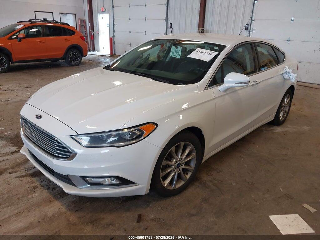 3FA6P0HD6HR365927 2017 FORD FUSION photo no. 2