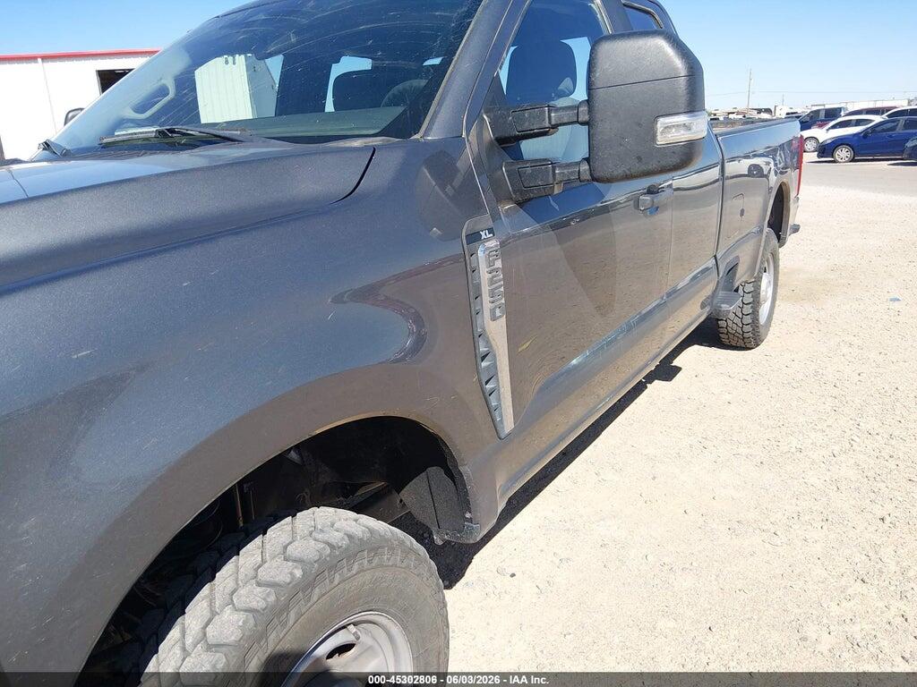 1FT7X2BA0PED83284 2023 FORD F-250 photo no. 6
