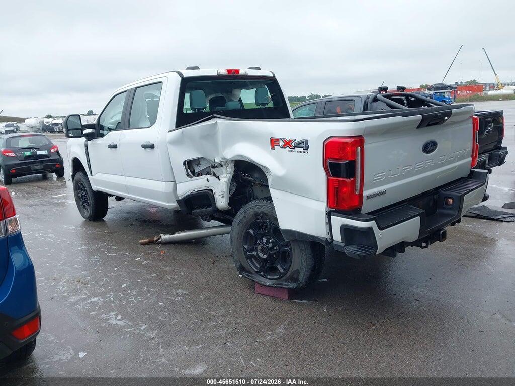 1FT8W2BN5PEC61126 2023 FORD F-250 photo no. 3