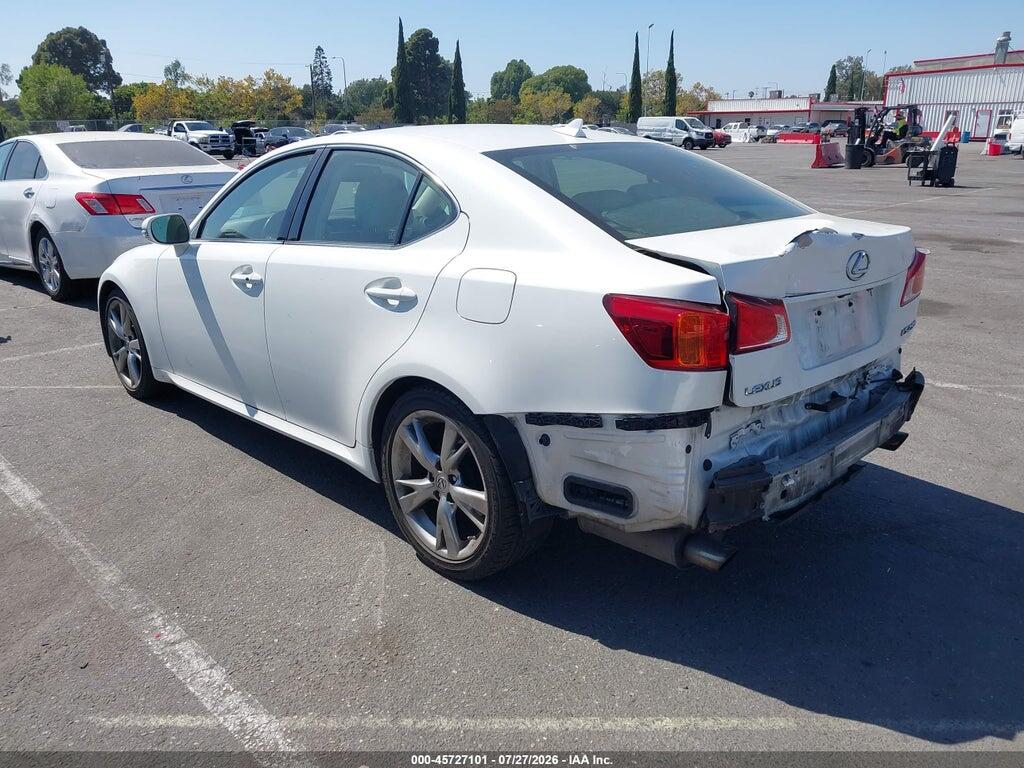 JTHBF5C25A2096276 2010 LEXUS IS 250 photo no. 3