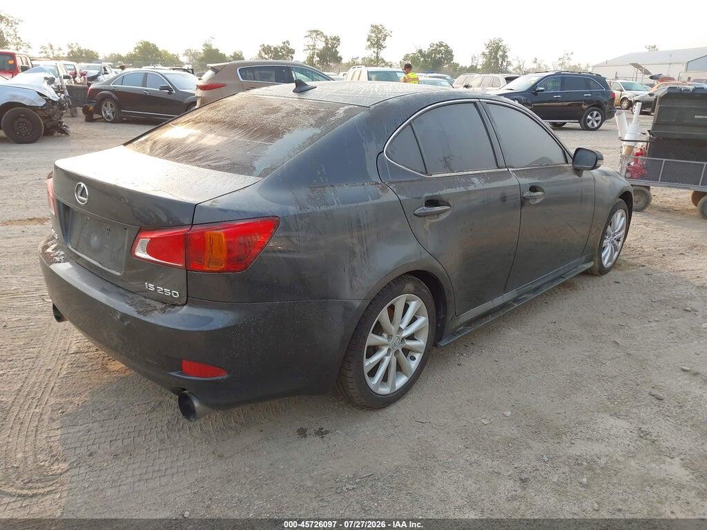 JTHBF5C25A5117108 2010 LEXUS IS 250 photo no. 4