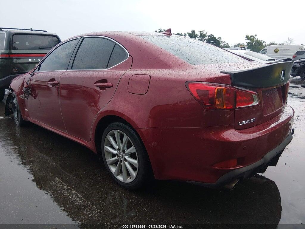 JTHCF5C2XA5043432 2010 LEXUS IS 250 photo no. 3