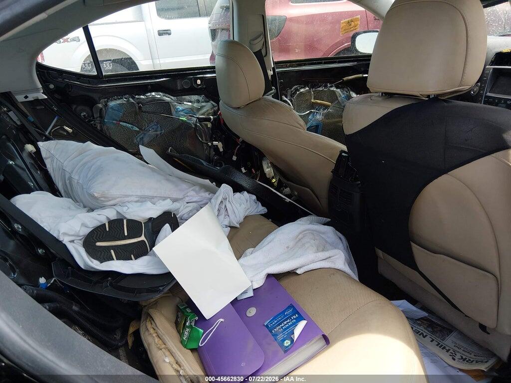 JTHCF5C28A5043896 2010 LEXUS IS 250 photo no. 8