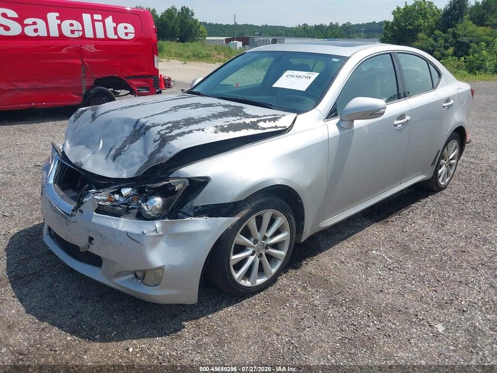 JTHCF5C21A5042153 2010 LEXUS IS 250 photo no. 2