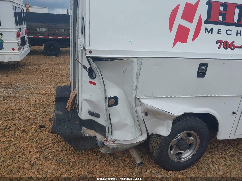 1FDWE3F63JDC00479 2018 FORD E-350 CUTAWAY photo no. 11