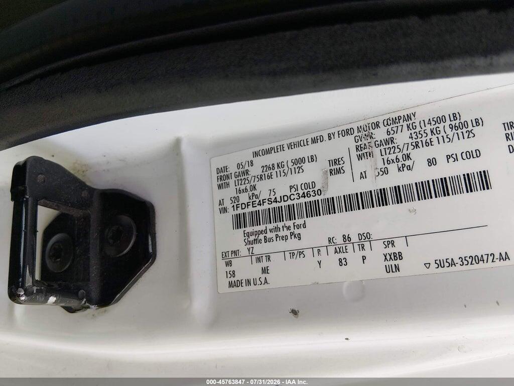 1FDFE4FS4JDC34630 2018 FORD E-450 CUTAWAY photo no. 8