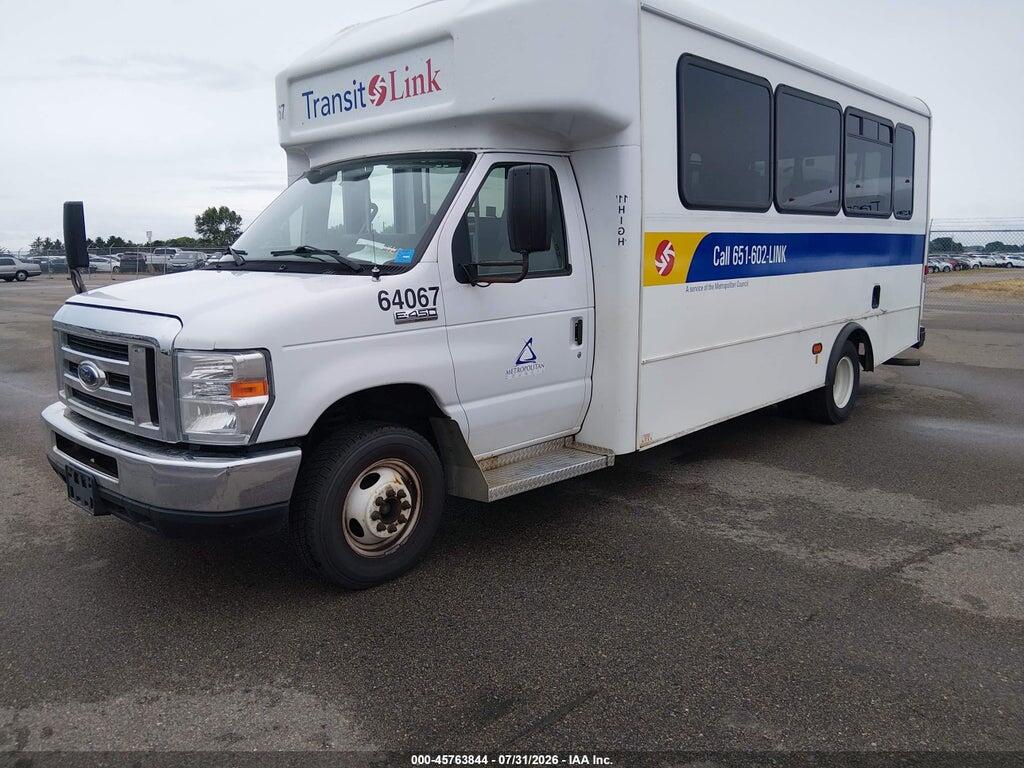 1FDFE4FS1JDC37291 2018 FORD E-450 CUTAWAY photo no. 2