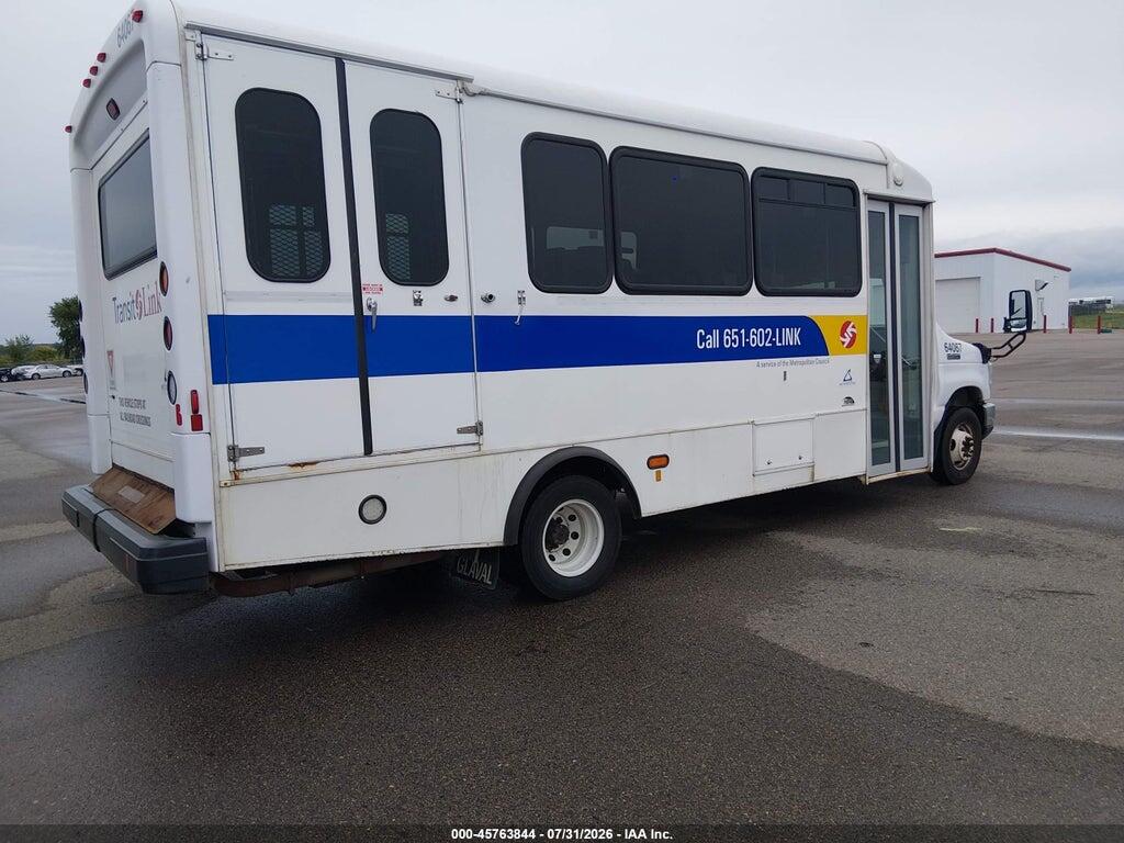 1FDFE4FS1JDC37291 2018 FORD E-450 CUTAWAY photo no. 4