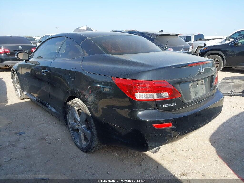 JTHFF2C25A2504372 2010 LEXUS IS 250C photo no. 3
