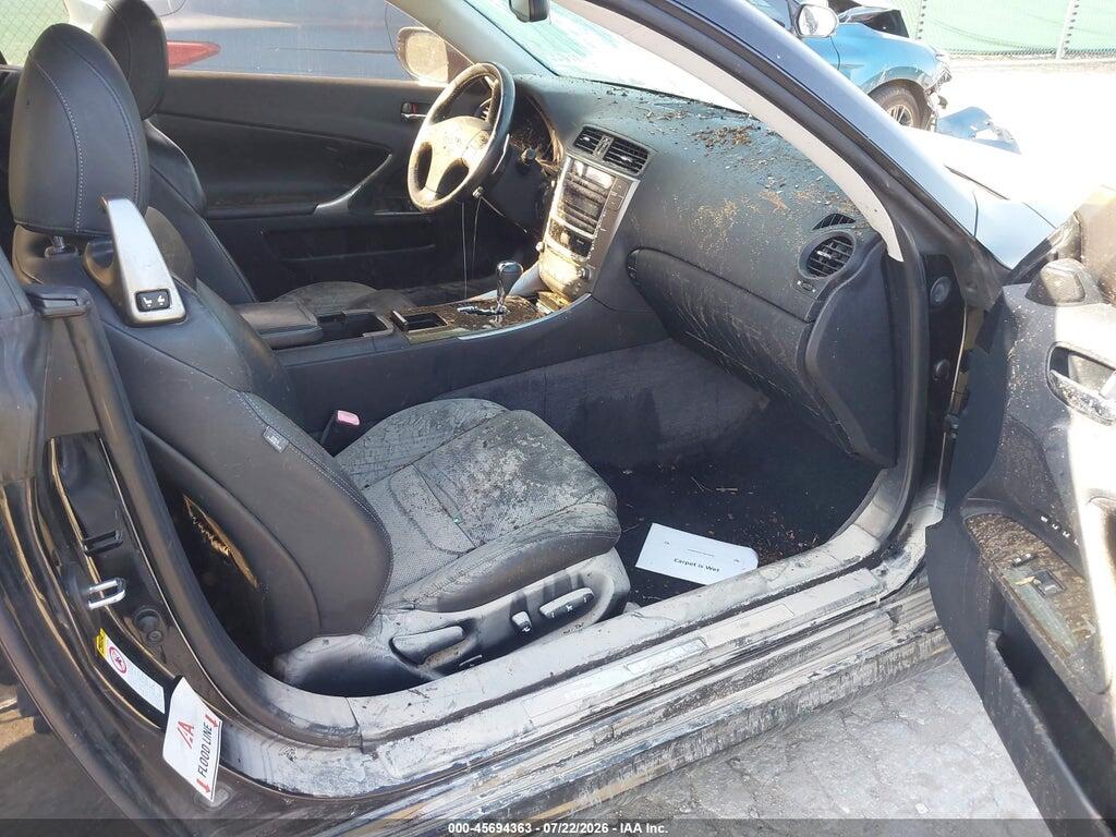 JTHFF2C25A2504372 2010 LEXUS IS 250C photo no. 6