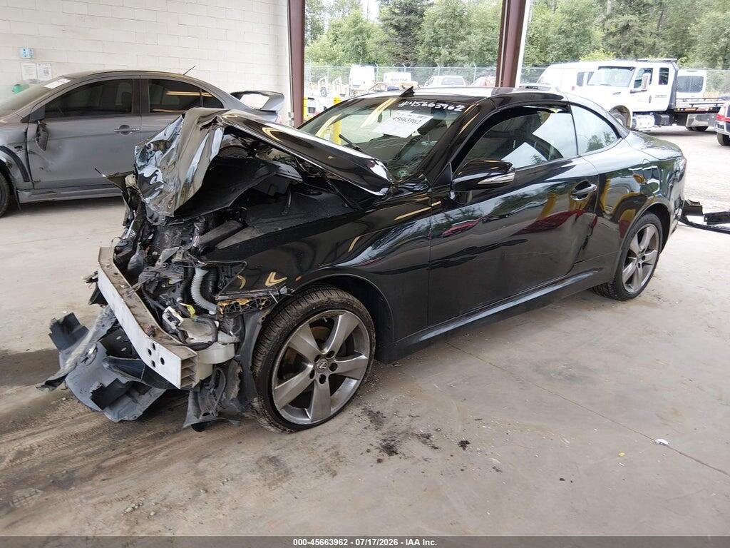 JTHFF2C27A2513235 2010 LEXUS IS 250C photo no. 2