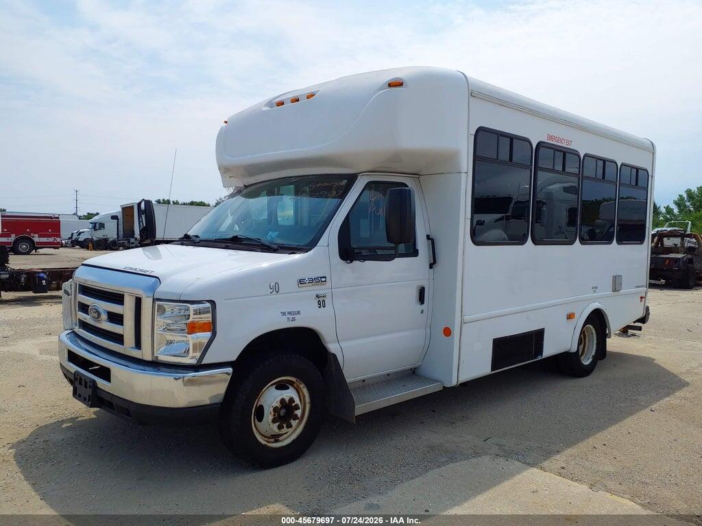 1FDEE3FL0GDC39590 2016 FORD E-350 CUTAWAY photo no. 2
