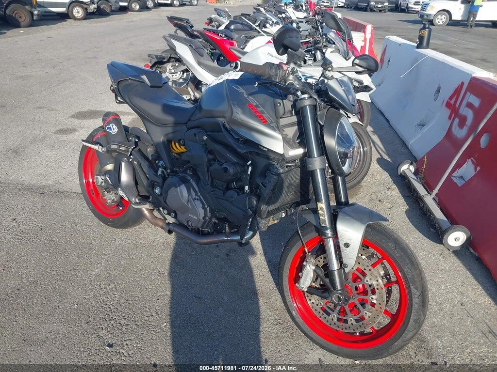 2022 DUCATI MONSTER ZDMMAMDT8NB006543